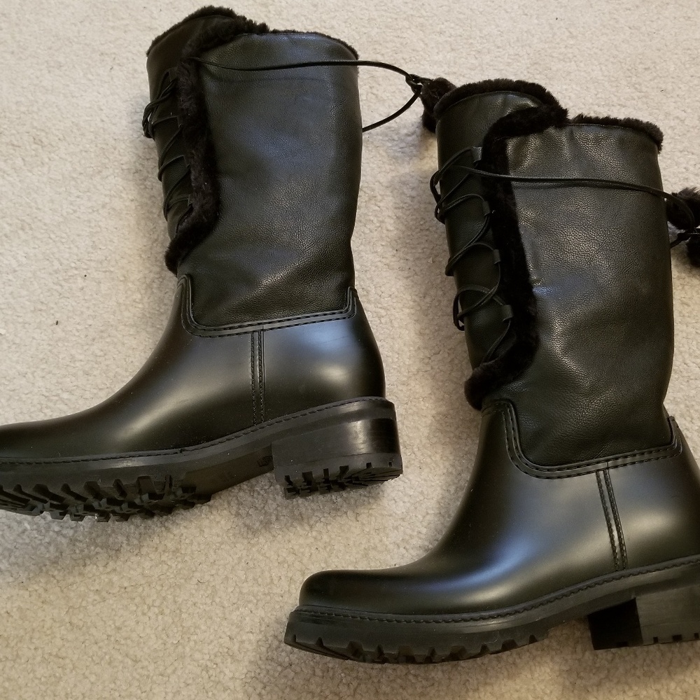 Stuart Weitzman Black Leather boots size 7